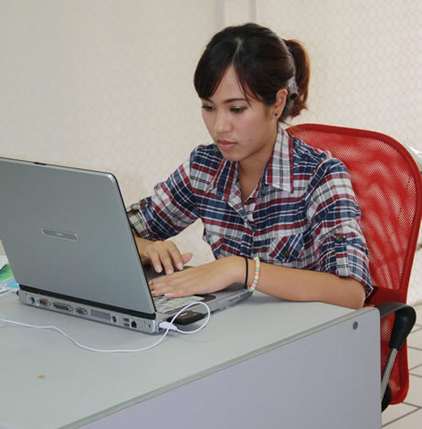 当社のタイ語翻訳スタッフ